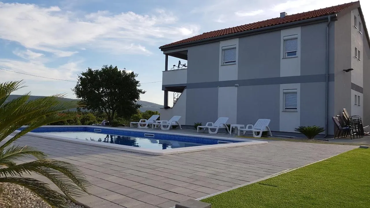 Apartments Zanic With Private Swimming Pool And Sea View Starigrad Paklenica