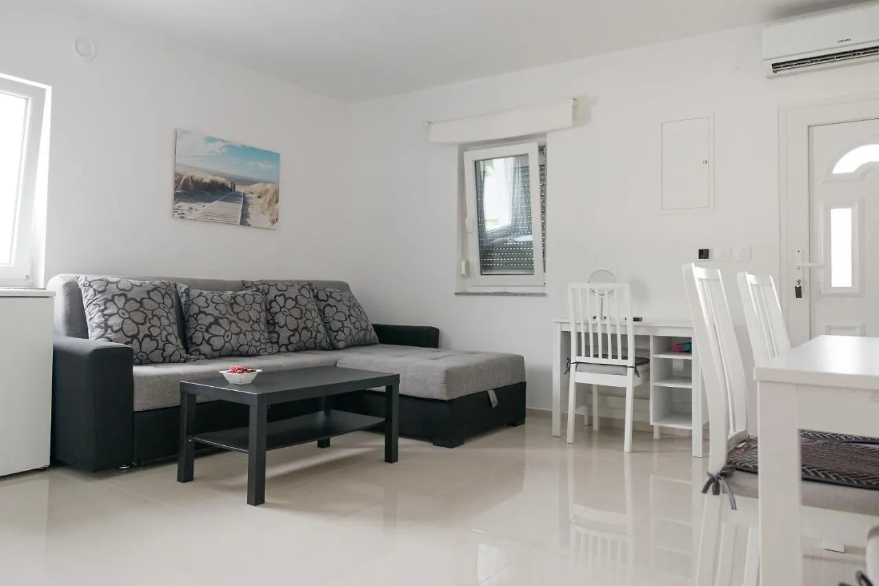 Apartments Zanic With Private Swimming Pool And Sea View Starigrad Paklenica