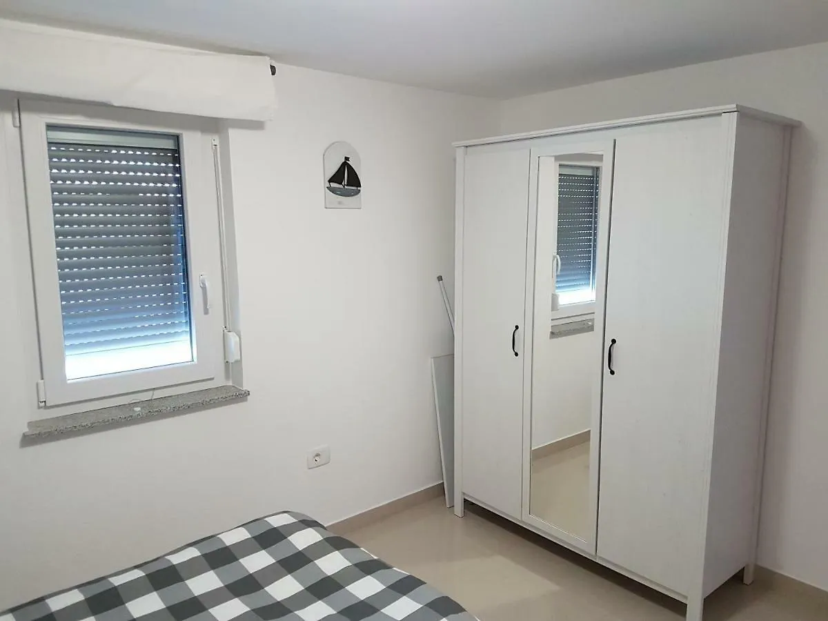 Apartments Zanic With Private Swimming Pool And Sea View Starigrad Paklenica 0*,